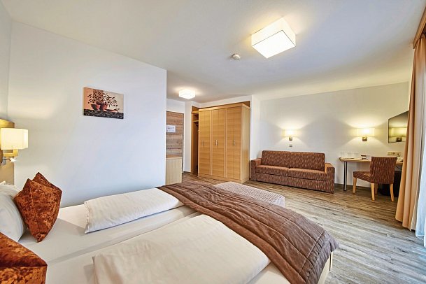 Römerhof - Wohnbeispiel Familienzimmer (Zimmercodierung FB1)