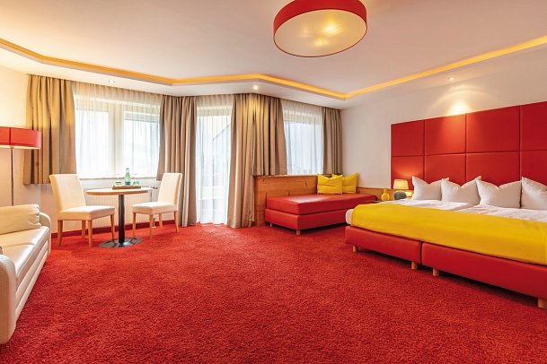 MY ALPENWELT Resort - Wohnbeispiel Familiensuite Deluxe (Zimmercodierung WI1)