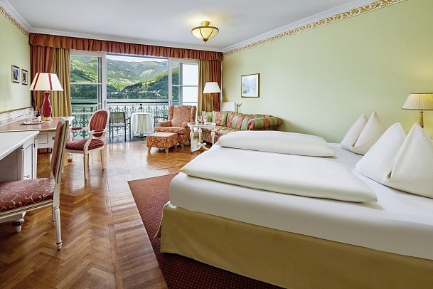 Grand Hotel Zell am See - Wohnbeispiel Wellness Doppelzimmer Deluxe Balkon See (Zimmercodierung DD1)