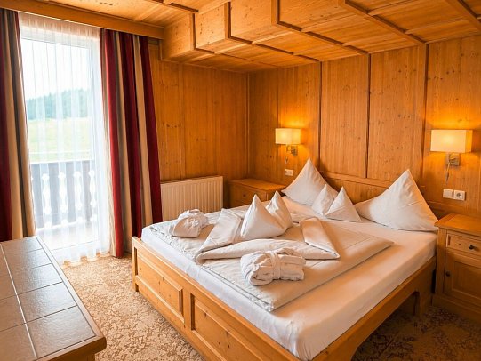 Latini - Wohnbeispiel Juniorsuite Edelweiss (Zimmercodierung JG1)