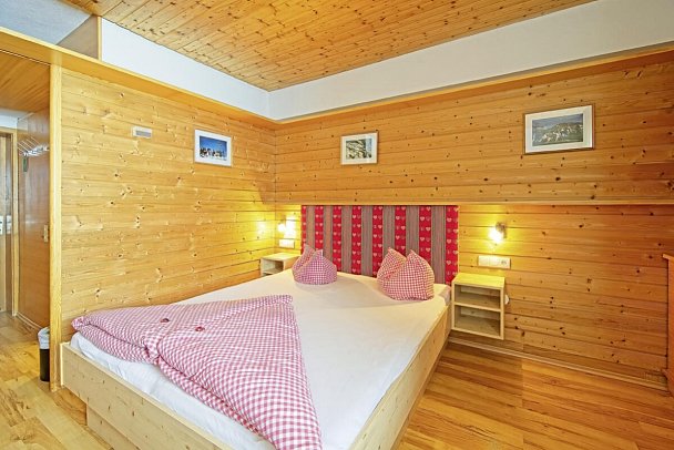 Berghotel Rudolfshütte - Wohnbeispiel Doppelzimmer Weißsee (Zimmercodierung DB2)