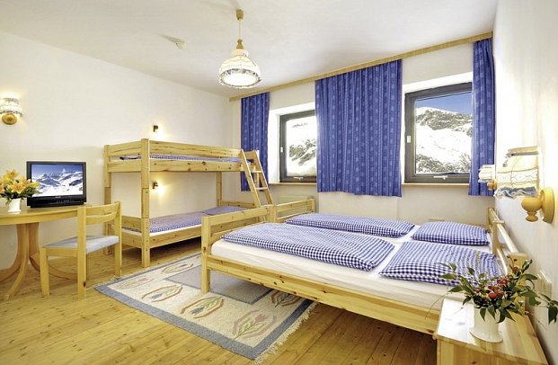 Berghotel Rudolfshütte - Wohnbeispiel Familienzimmer Sonnblick (Zimmercodierung FB2)