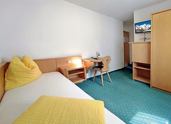 Hotel Wasserfall - Wohnbeispiel Einzelzimmer (Zimmercodierung EB1)