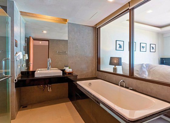 Kacha Resort & Spa - Badbeispiel Beachfront Chalet - Seaside Wing (Zimmercodierung BDO)