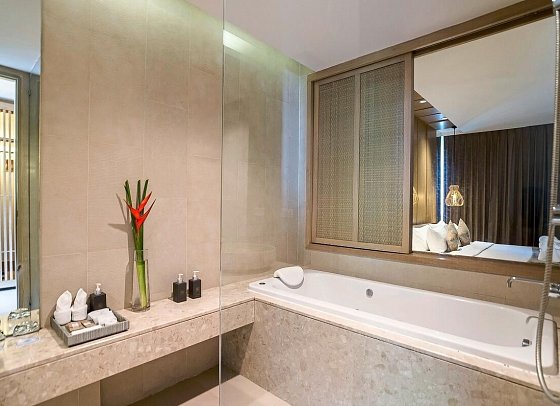 KC Grande Resort & Spa - Badbeispiel Jacuzzi Deluxe - Hillside (Zimmercodierungen UD4, UDM & UDQ)