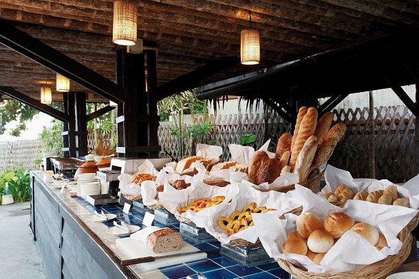 Centara Koh Chang Tropicana Resort