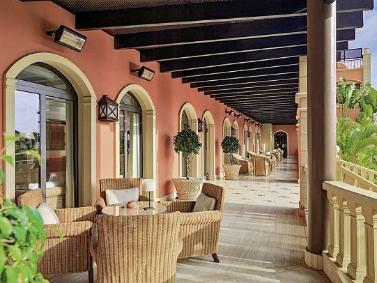 1881 Tenerife Madrigueras Golf Hotel