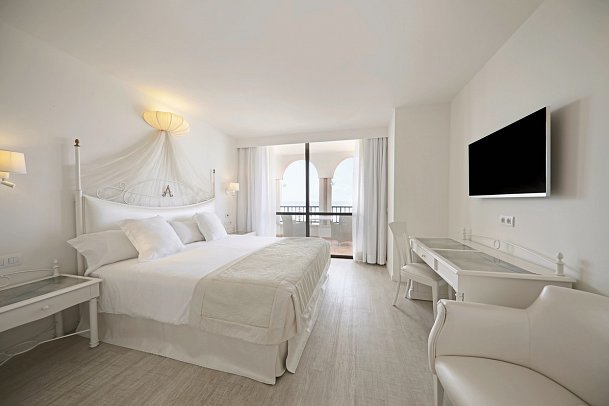 Iberostar Selection Anthelia - Wohnbeispiel Suite Meerblick (Zimmercodierungen W1M & W2M)