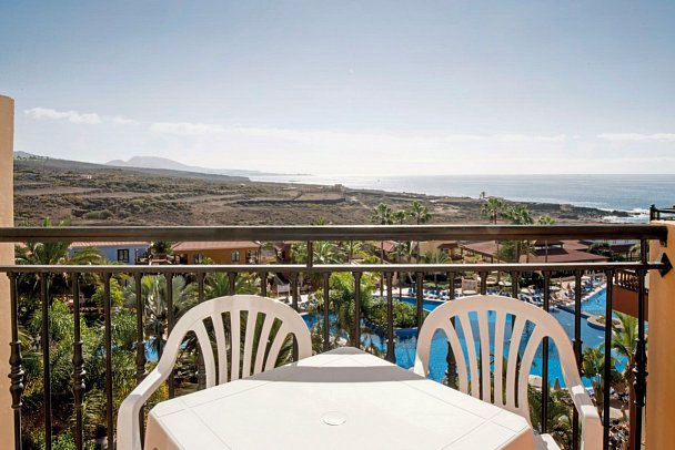 Bahia Principe Explore Costa Adeje - Wohnbeispiel Doppelzimmer Standard seitl. Meerblick (Zimmercodierung DGN)