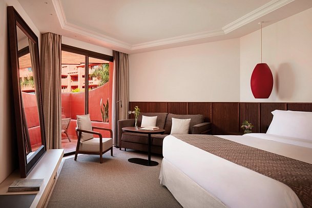 Tivoli La Caleta Tenerife Resort - Wohnbeispiel Doppelzimmer Grand Deluxe Gartenblick (Zimmercodierung DDG)