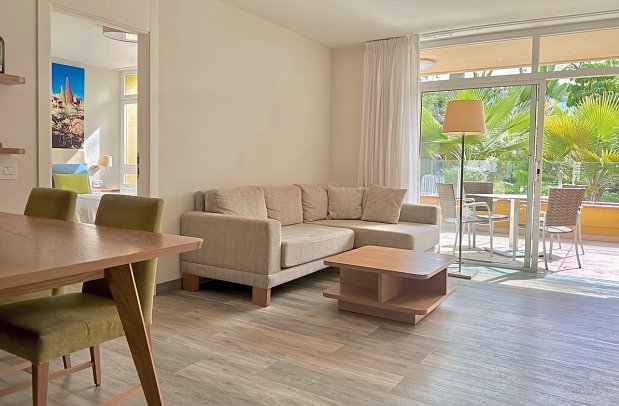 Tigaiga Suites - Wohnbeispiel Appartement 2 Schlafzimmer seitlicher Meerblick (Zimmercodierung OBN)