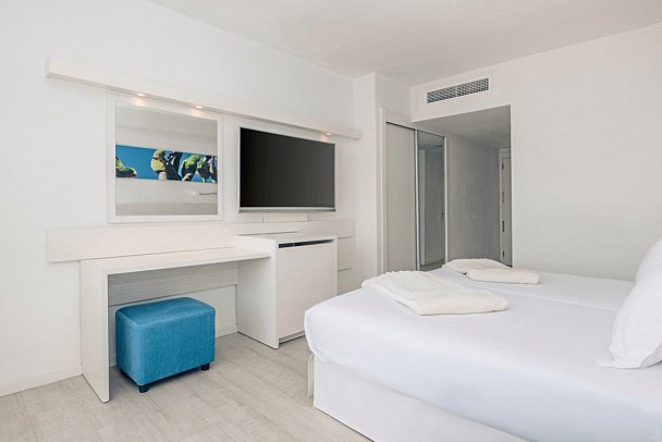 Iberostar Waves Bouganville Playa - Wohnbeispiel Einfaches Doppelzimmer (Zimmercodierungen DE1 & DE2)