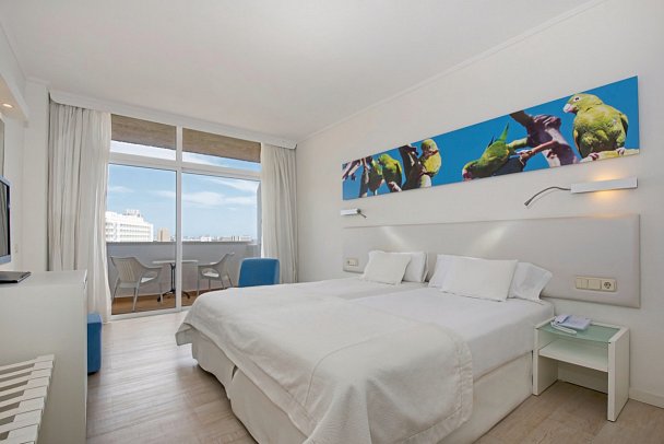 Iberostar Waves Bouganville Playa - Wohnbeispiel Doppelzimmer Meerblick (Zimmercodierungen D1M & D2M)