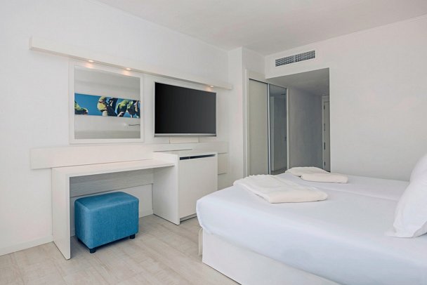 Iberostar Waves Bouganville Playa - Wohnbeispiel Doppelzimmer Star Prestige bevorzugte Lage Meerblick 15plus (Zimmercodierungen DO3 & DO4)