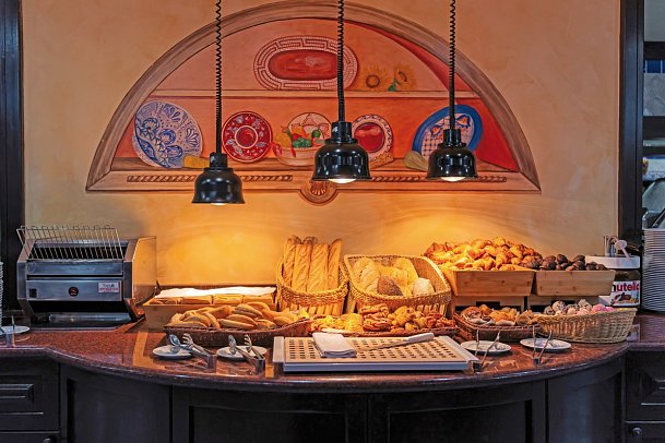 Europe Villa Cortés