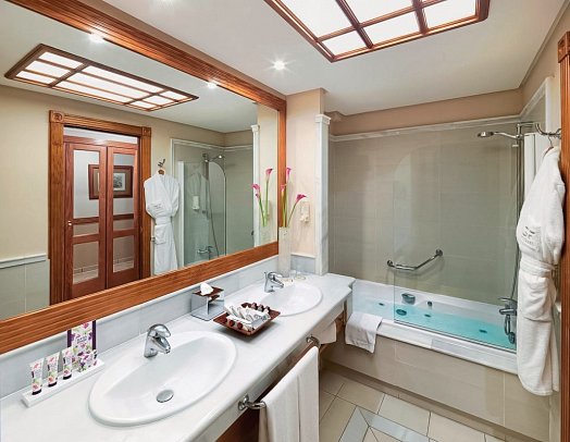 GF Gran Costa Adeje - Wohnbeispiel Suite Royal Meerblick (Zimmercodierung WX1)