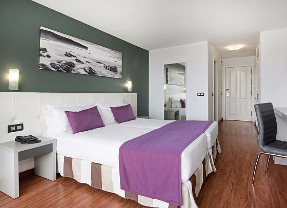 Olé Tropical Tenerife - Wohnbeispiel Doppelzimmer seitl. Meerbllick (Zimmercodierungen D1N & D2N)