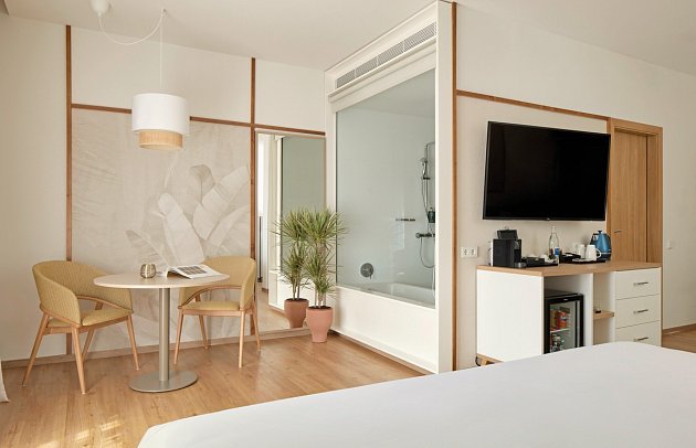 Meliá Jardines del Teide - Wohnbeispiel Juniorsuite Meerblick (Zimmercodierungen J1M & J2M)