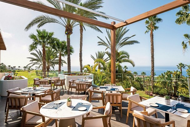 Las Terrazas de Abama Suites