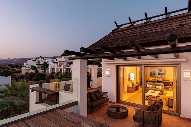 Las Terrazas de Abama Suites