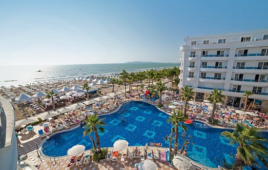 Grand Blue Fafa Resort