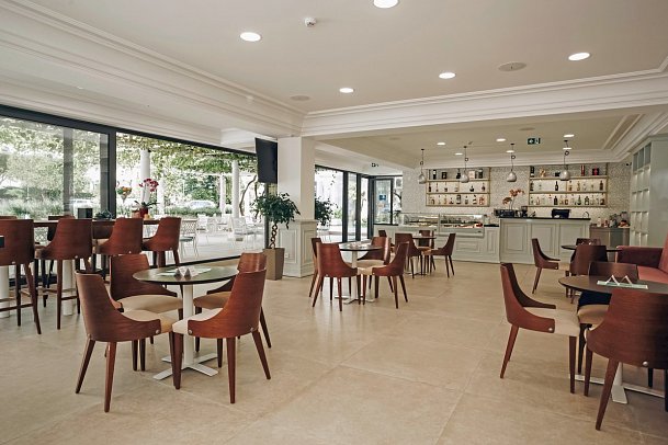 Montenegro Beach Resort