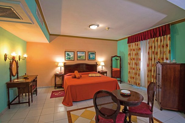 La Unión affiliated by Meliá - Wohnbeispiel Junior Suite (Zimmercodierung JB1)