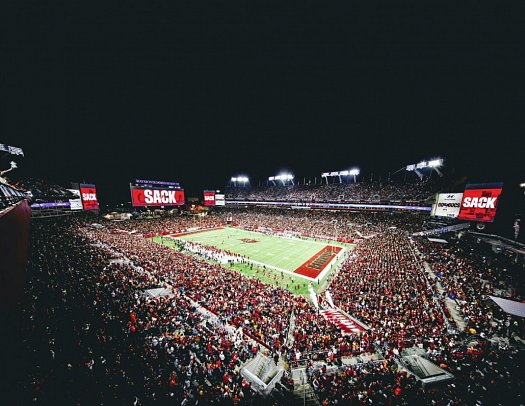 The Luce, St. Pete - inklusive Fanpackage Bucs