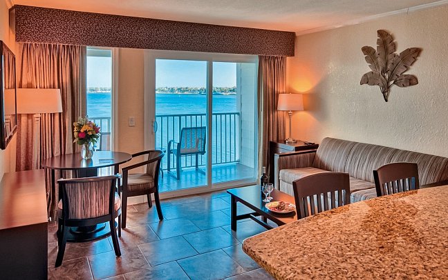 Sailport Waterfront Suites