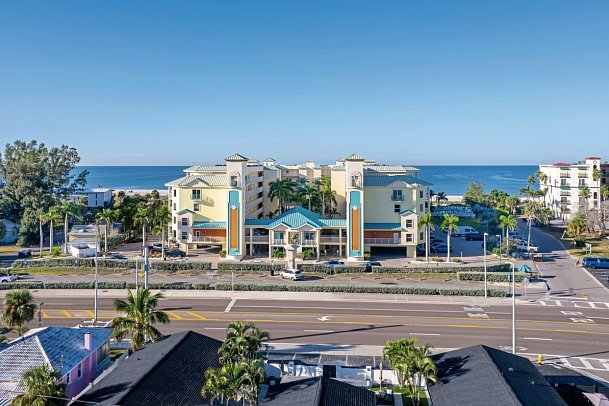 Sunset Vista Two bedroom Beachfront Suites Apartments