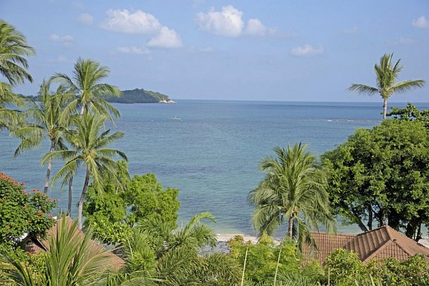 Samui Natien Beach Resort