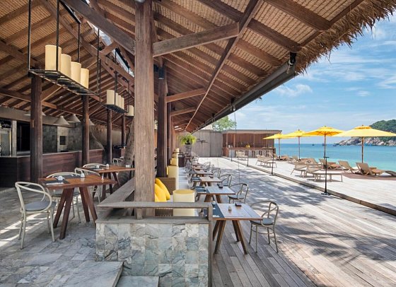 The Beach Club Haad Tien