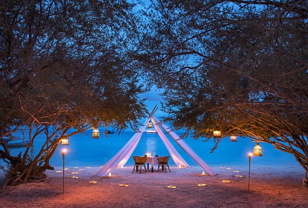 The Beach Club Haad Tien