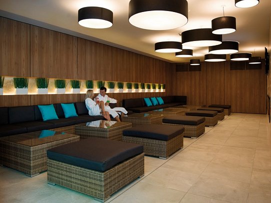 Astor Garden Hotel - Aquahouse Thermal & Beach