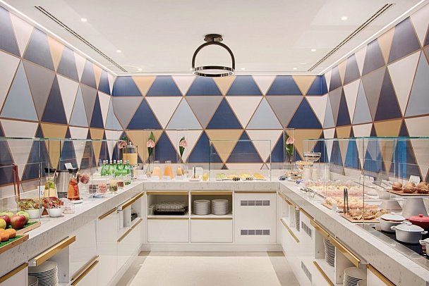 AVANI Rio Novo Venice Hotel