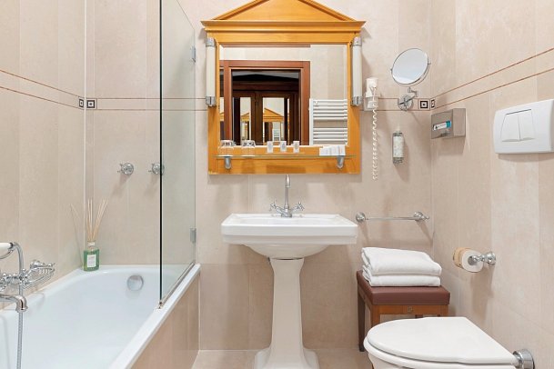 All’Angelo Art Hotel - Wohnbeispiel Juniorsuite (Zimmercodierung JB1)