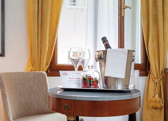 All’Angelo Art Hotel - Wohnbeispiel Juniorsuite (Zimmercodierung JB1)