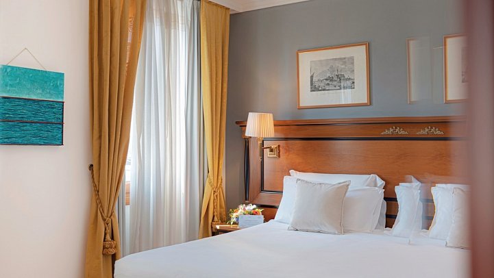 All’Angelo Art Hotel - Wohnbeispiel Doppelzimmer Classic (Zimmercodierung DB1)