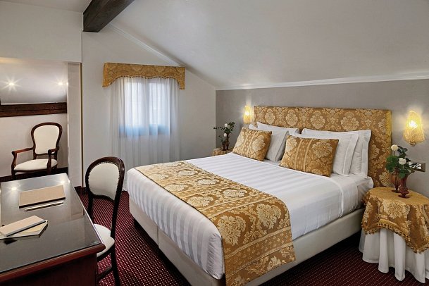 Hotel Pausania - Wohnbeispiel Doppelzimmer (Zimmercodierung DB1)