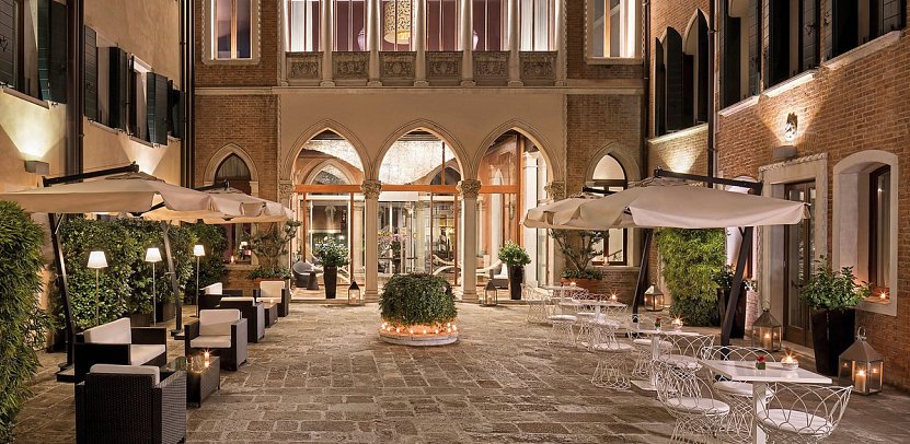 Sina Centurion Palace