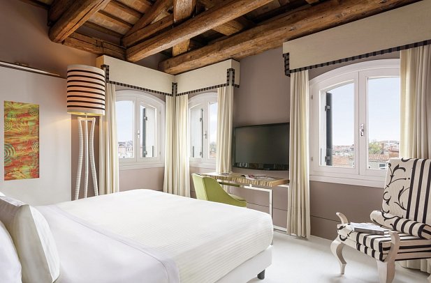 Sina Centurion Palace - Superior