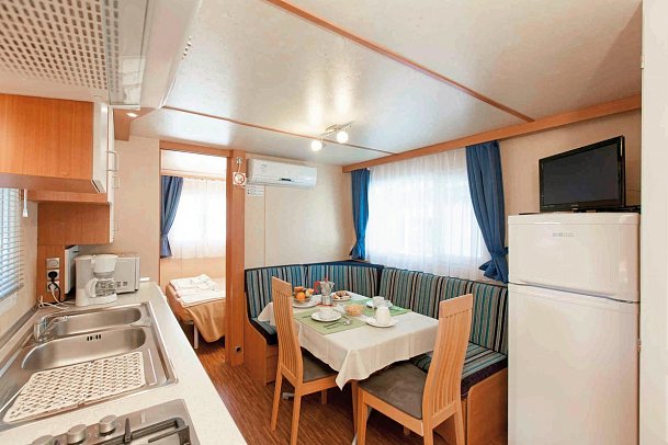 Vela Blu Camping Village - Wohnbeispiel Mobilheim Torcello Plus Gold Holiday (Zimmercodierungen CB2 & CB1)