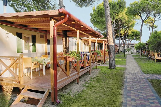 Vela Blu Camping Village - Wohnbeispiel Mobilheim Torcello Plus Gold Holiday (Zimmercodierung CB2)