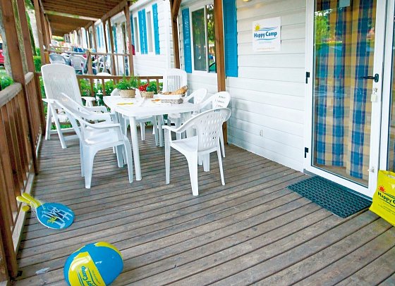 Rosapineta Camping Village (by Happy Camp) - Wohnbeispiel Mobilheim Happy Plus (Zimmercodierung CG2)