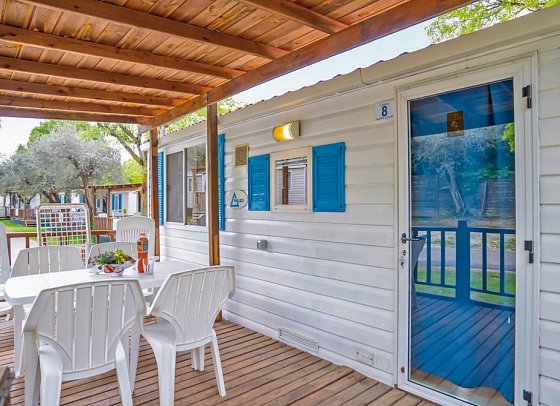 Rosapineta Camping Village (by Happy Camp) - Wohnbeispiel Mobilheim Happy Easy (Zimmercodierung CG1)