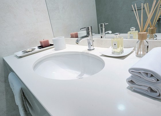 Des Bains Terme - Beispiel Bad (Zimmercodierungen DB1 & EB1.JB1)
