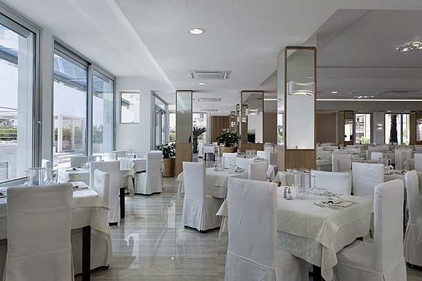 Le Soleil - Restaurant