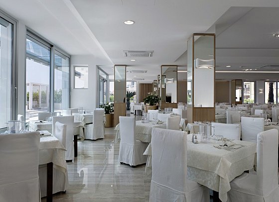 Le Soleil - Restaurant