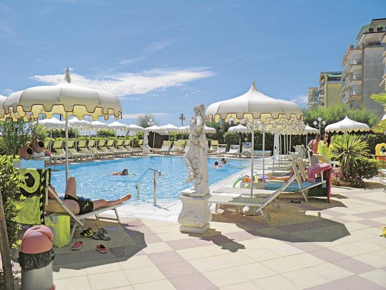 Luxor & Cairo The Beach Resort