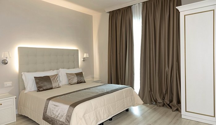 Luxor & Cairo The Beach Resort - Wohnbeispiel Juniorsuite (Zimmercodierungen J1N & J1M)